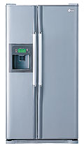 Холодильник типа side-by-side GE Subzero